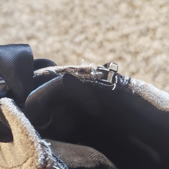 Steve Madden Women's Earnst-V Suede High Tops w/ Side Zip,‎ Size 6.5 B. - Picture 10 of 10